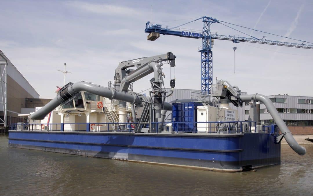 Hamburg Port Authority takes delivery of Damen floating pump station “Sauger III”