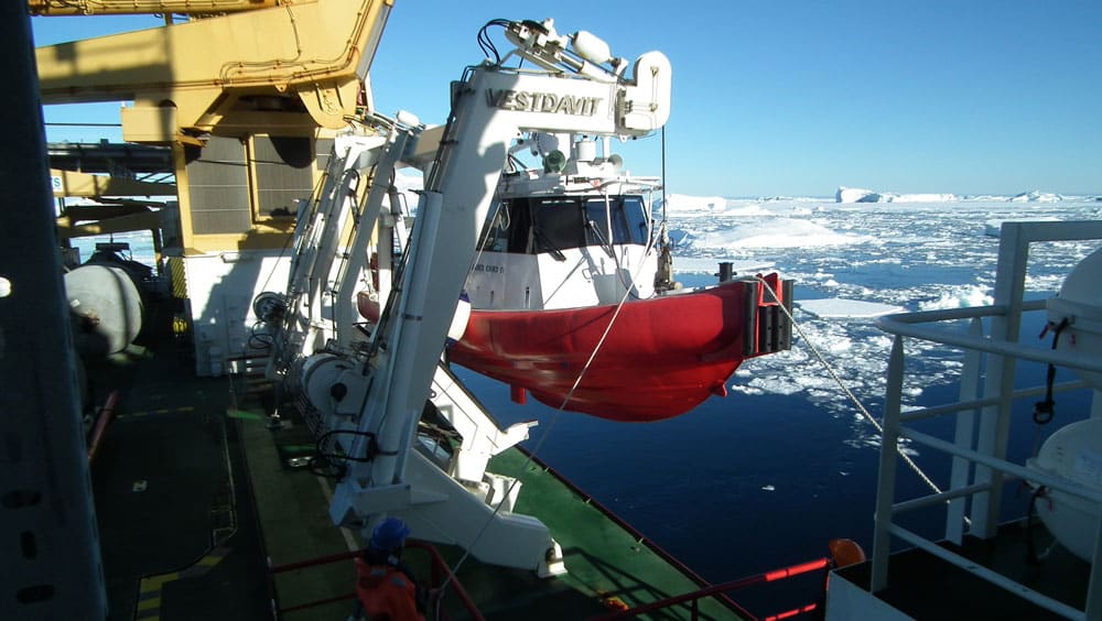 Opinion: Davit reliability critical as polar vessel ordering surge continues