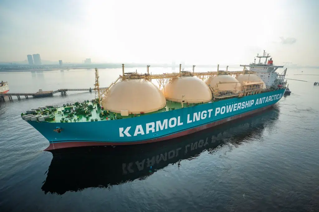 Seatrium has secured an FSRU conversion contract from Kinetics, a Karpowership Initiative