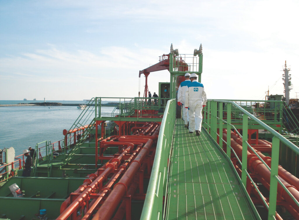 PPG supports shipowners with onboard maintenance through global seastock training programmes